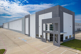 The Uplands Twinwood Distribution Center - immobilier d'entreprise