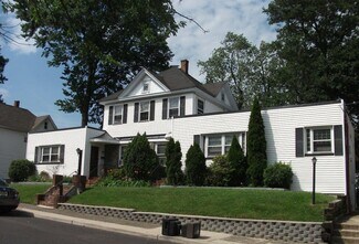 Plus de détails pour 110 Beloit Ave, Audubon, NJ - Logement à vendre
