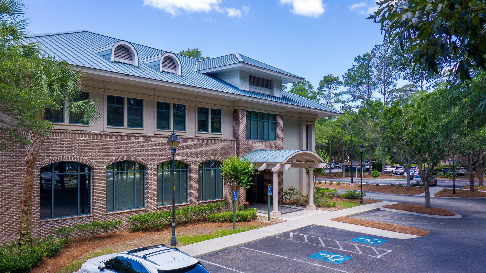 2 Westbury Park Way, Bluffton, SC à louer Photo de l’immeuble– Image 1 sur 9