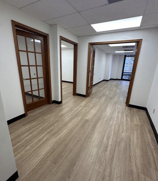 8730 Georgia Ave, Silver Spring, MD à louer - Photo intérieure – Image 3 sur 9