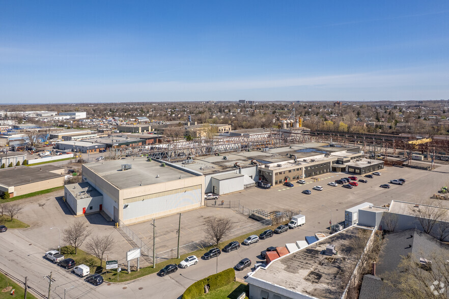 807 Rue Marshall, Laval, QC à vendre - Aérien – Image 3 sur 7