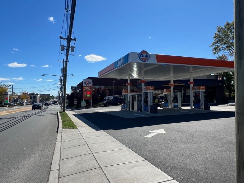 58-60 Essex St, Lodi, NJ à louer - Photo de l’immeuble – Image 2 sur 7