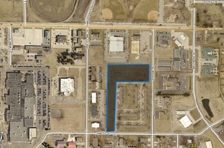 Plus de détails pour 4th Ave, Owatonna, MN - Terrain à vendre