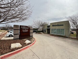 Plus de détails pour 7551 Oakmont Blvd, Fort Worth, TX - Bureau à vendre