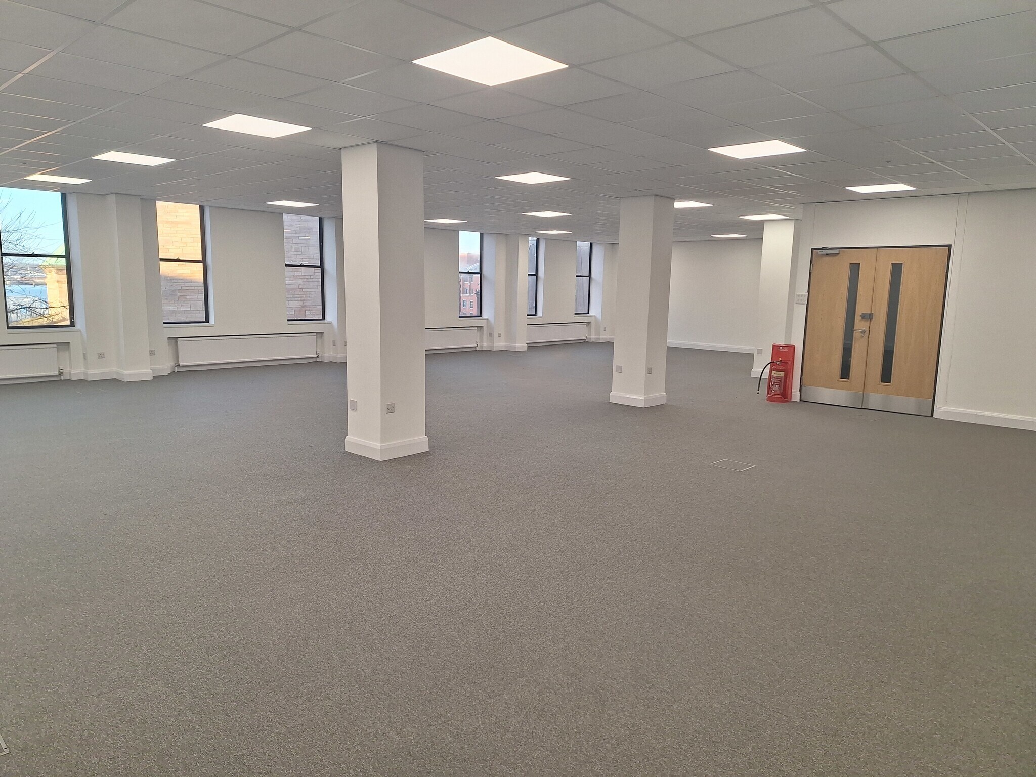 Old Church Yard, Liverpool à louer Photo de l’immeuble– Image 1 sur 27