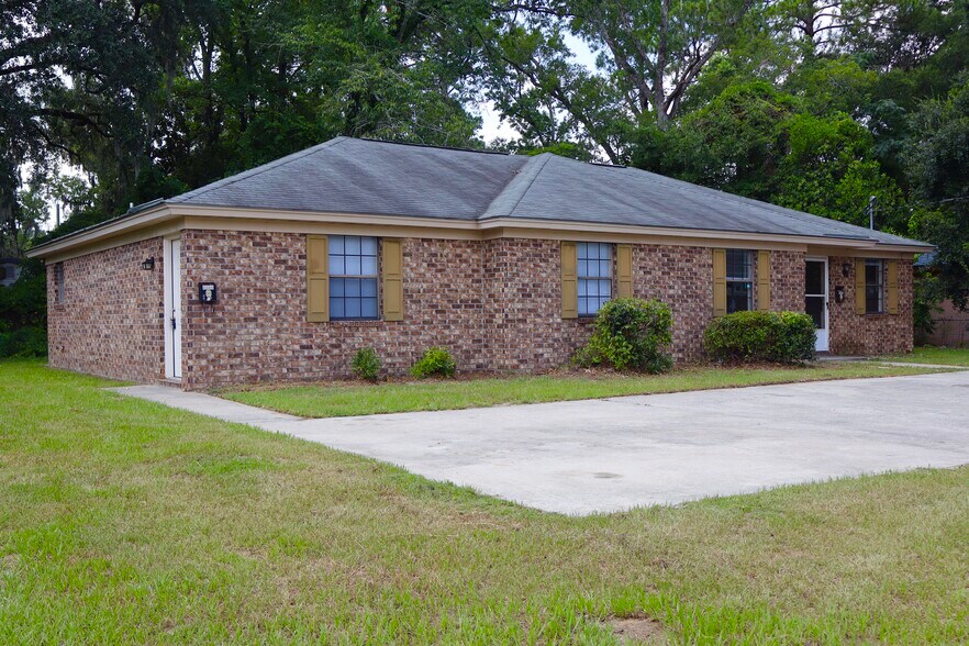 1311 E 67th St, Savannah, GA à vendre - Photo principale – Image 2 sur 10