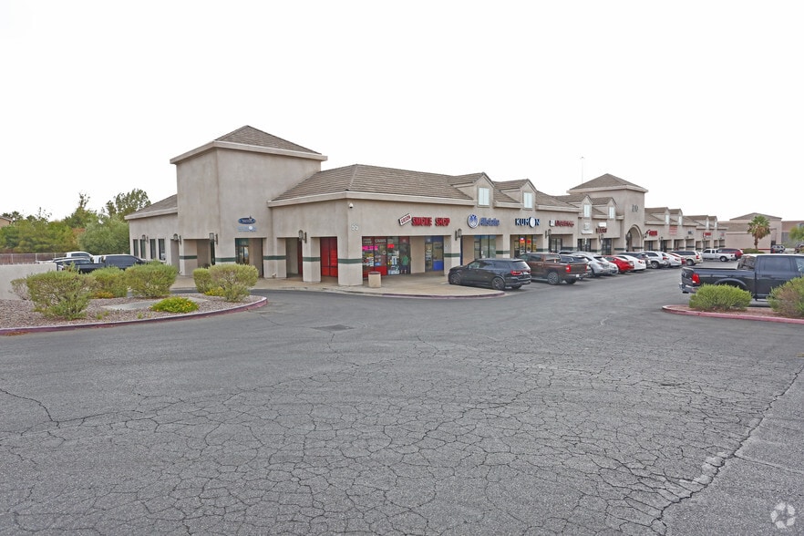 35-75 S Gibson Rd, Henderson, NV à louer - Photo principale – Image 1 sur 24