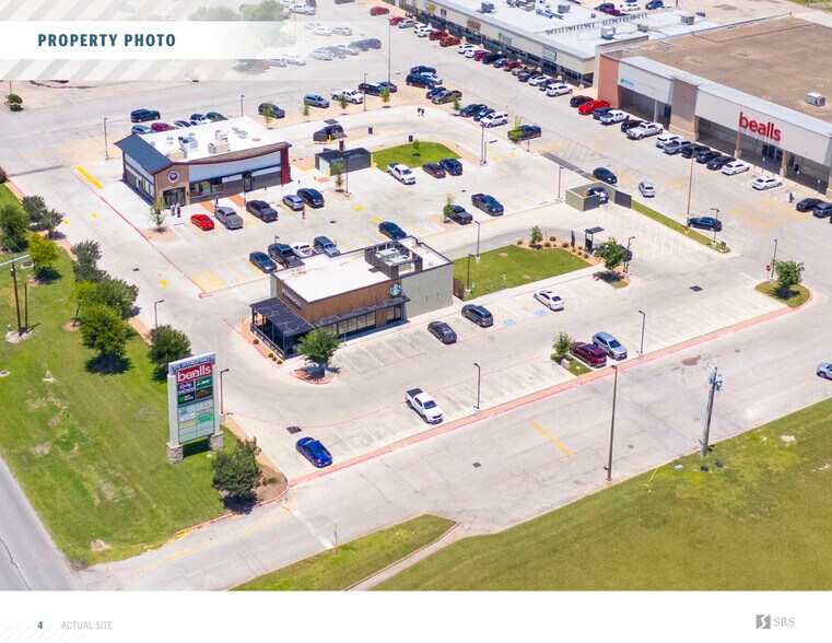2990 Main st, Taylor, TX à vendre - Photo de l’immeuble – Image 3 sur 10