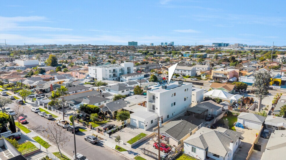 10905 Dalerose Ave, Inglewood, CA à vendre - Photo de l’immeuble – Image 3 sur 76