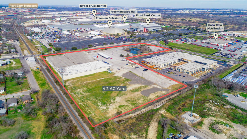 3000 E Houston St, San Antonio, TX à louer - Photo de l’immeuble – Image 2 sur 11