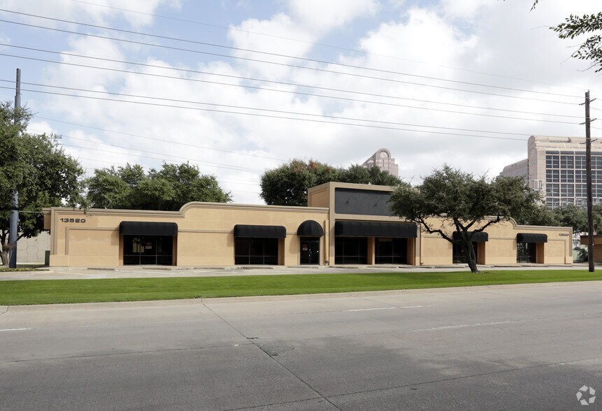 13520 Inwood Rd, Dallas, TX à louer - Photo de l’immeuble – Image 3 sur 11