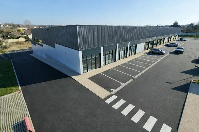 Plus de détails pour Local commercial à louer