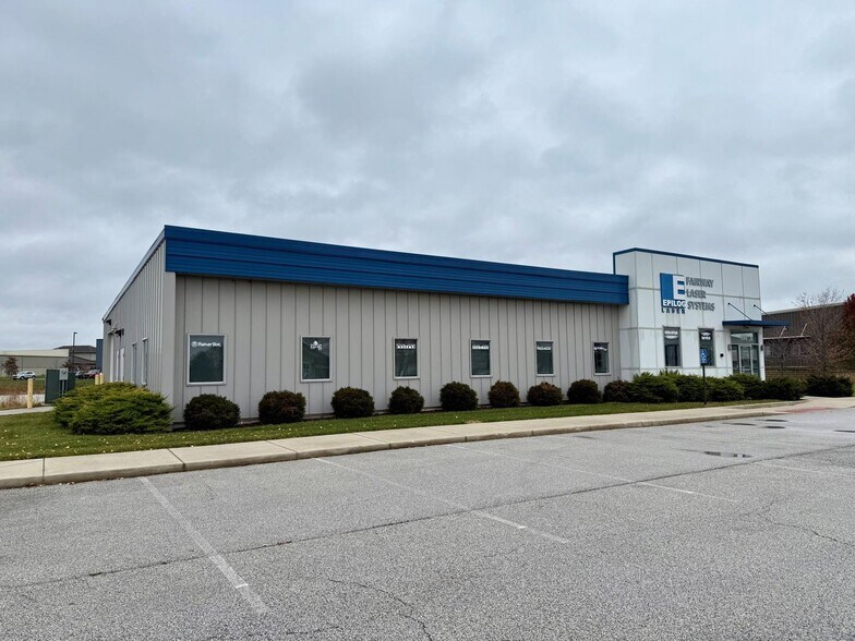 950 Transport Dr, Valparaiso, IN à vendre - Photo de l’immeuble – Image 3 sur 11