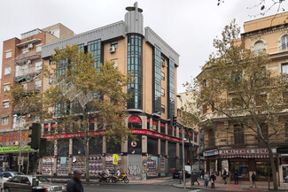 Plus de détails pour Calle de Bravo Murillo, 158, Madrid - Bureau à louer