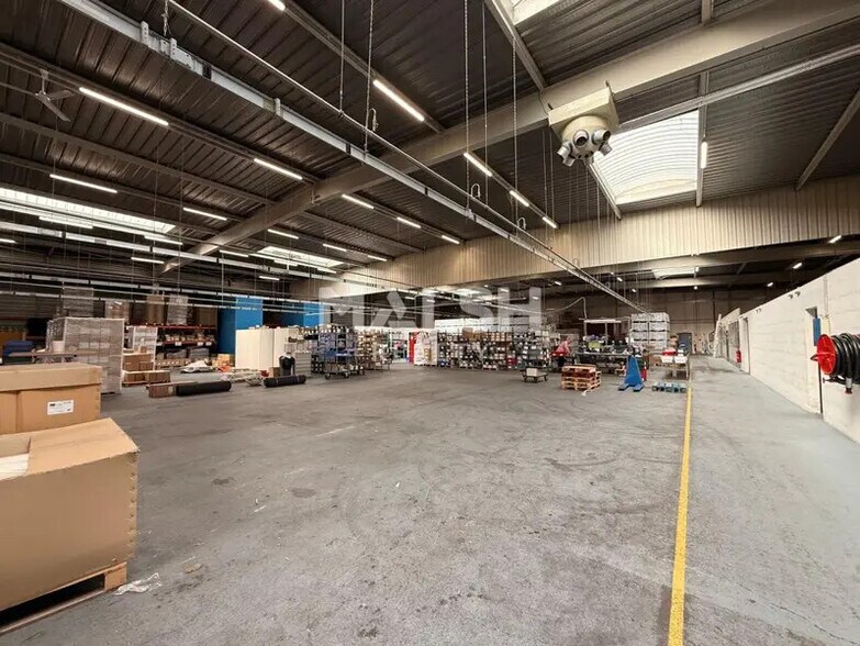 Industriel/Logistique dans Villeurbanne à louer - Photo intérieure – Image 2 sur 23