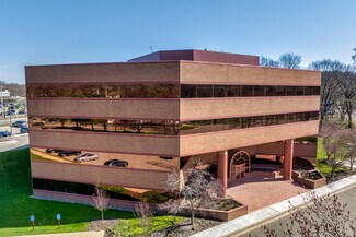 Plus de détails pour 555 W Crosstown Pky, Kalamazoo, MI - Bureau à louer