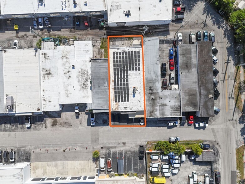 1210 NE 8th Ave, Fort Lauderdale, FL à vendre - Photo de l’immeuble – Image 3 sur 8