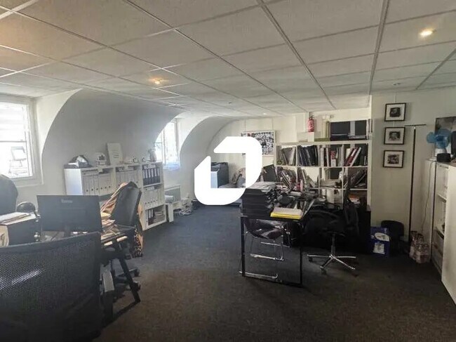 Plus de détails pour Bureau à louer