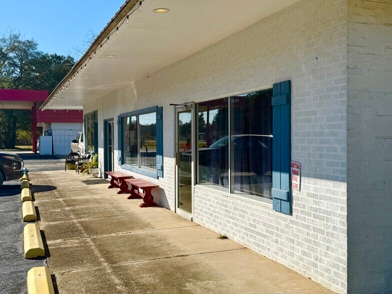 9755 Highway 43, Creola, AL à vendre - Photo de l’immeuble – Image 2 sur 4