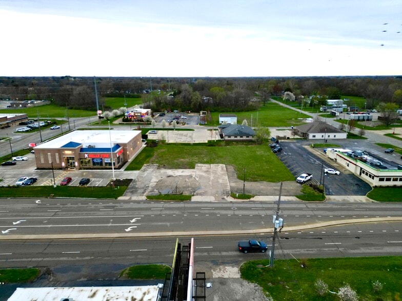 640 Pershing, Decatur, IL à vendre - Photo de l’immeuble – Image 3 sur 7