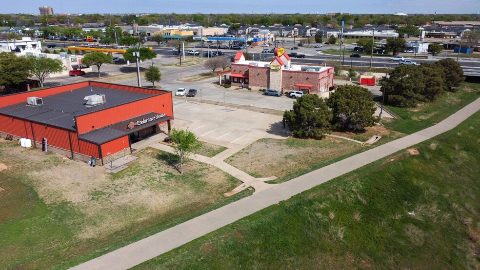 5007 Taft Blvd, Wichita Falls, TX à vendre - Photo de l’immeuble – Image 3 sur 7