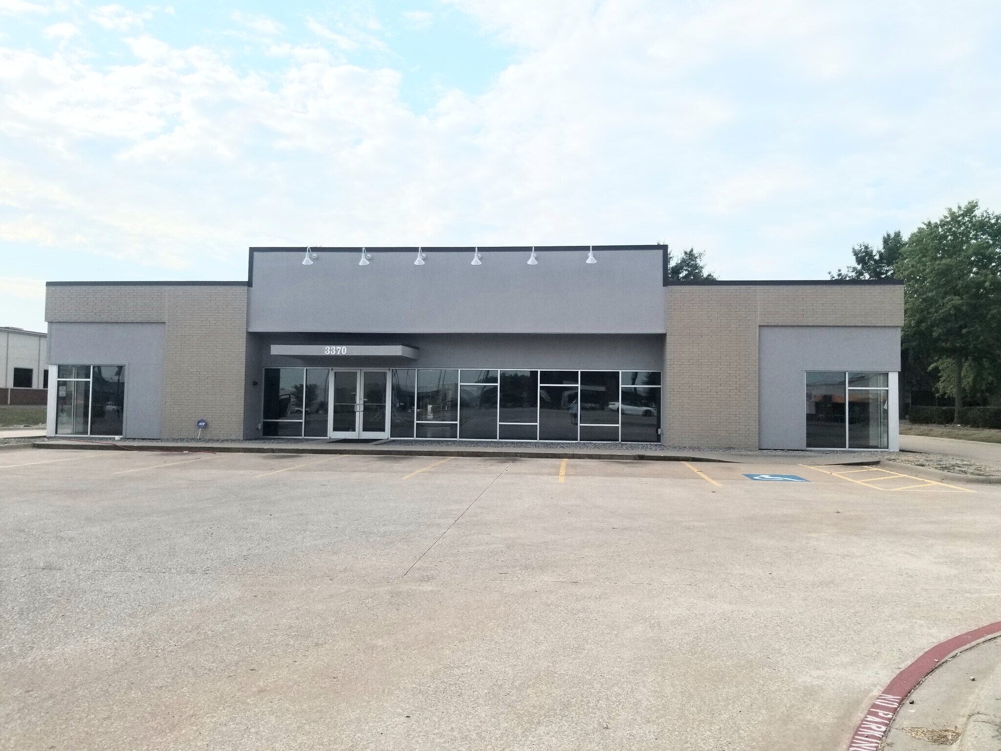 3370 US-412 Hwy, Siloam Springs, AR à louer Photo principale– Image 1 sur 17