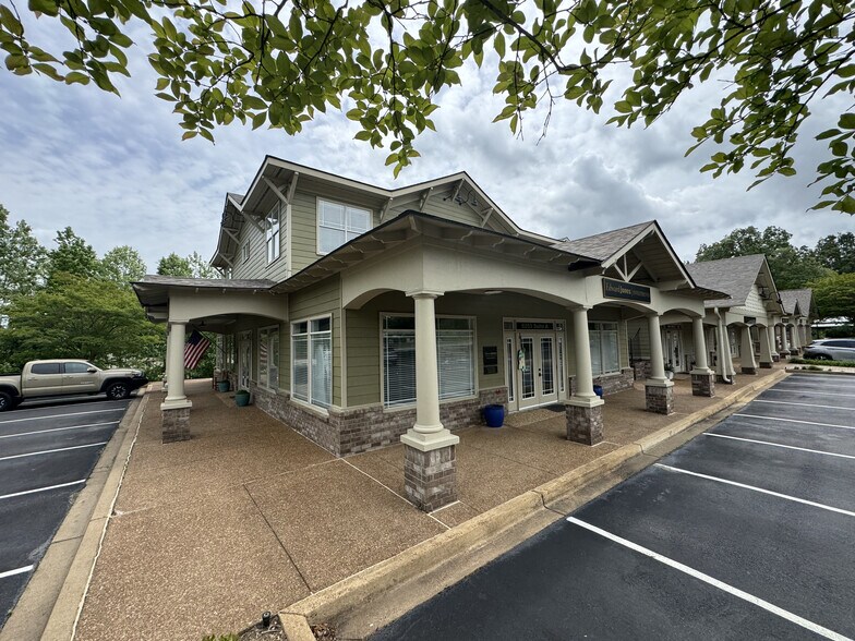 6253 Goodman Rd, Olive Branch, MS à louer - Photo de l’immeuble – Image 3 sur 11