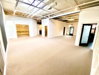 Plus de détails pour 2211-2255 Cole St, Birmingham, MI - Bureau à louer