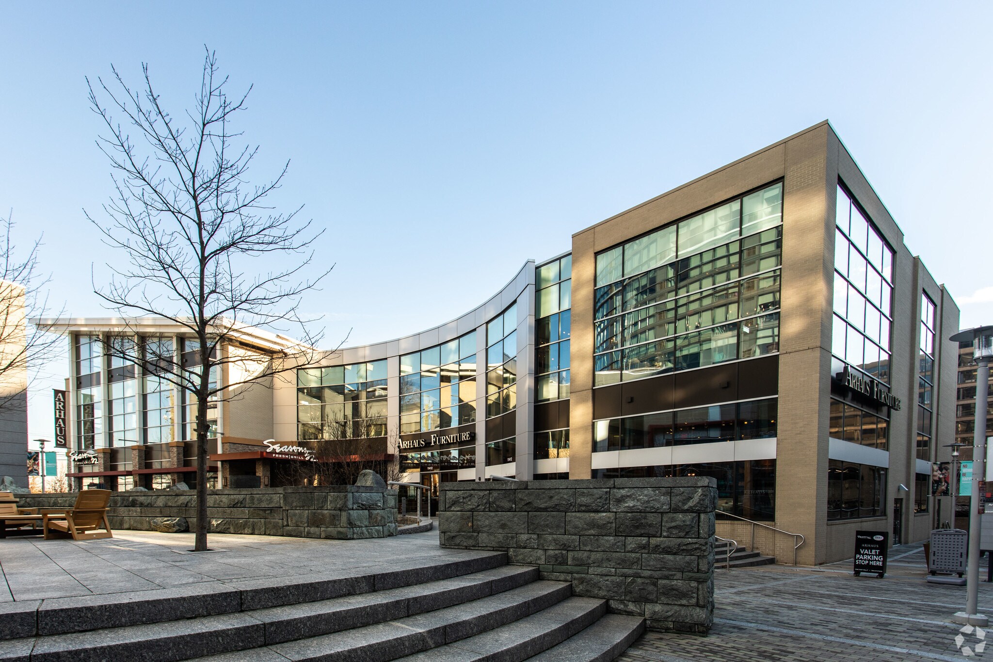 11410 Rockville Pike, Rockville, MD à louer Photo de l’immeuble– Image 1 sur 2