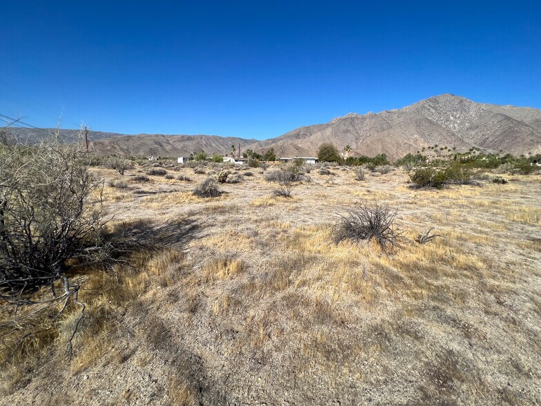 2147 Hoberg Rd, Borrego Springs, CA à vendre - Photo de l’immeuble – Image 3 sur 38