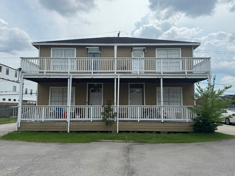 5621 Val Verde St, Houston, TX à vendre - Photo principale – Image 1 sur 8