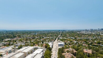 2121 Avenue of the Stars, Century City, CA à louer Photo intérieure– Image 2 sur 5