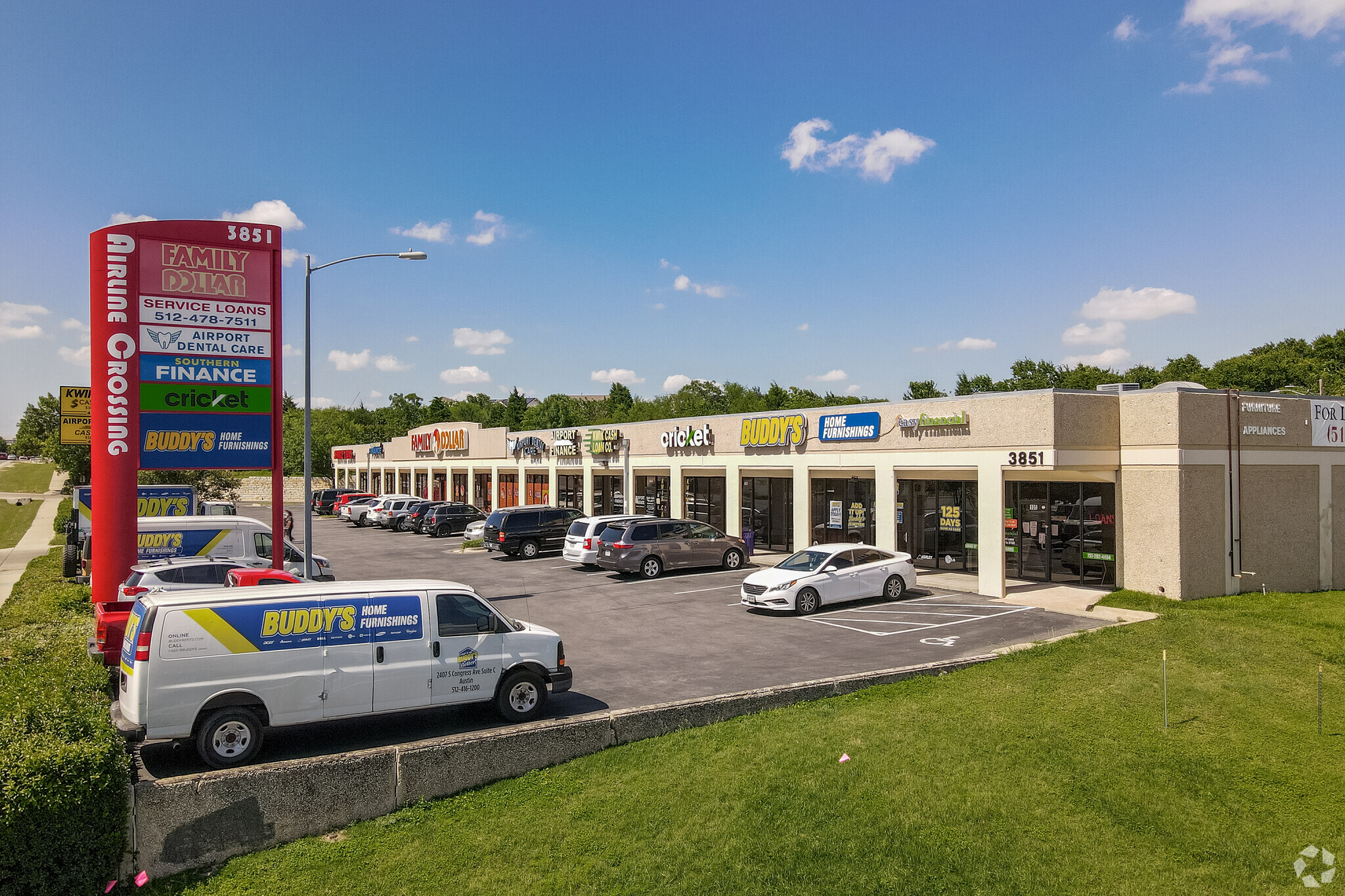3851 Airport Blvd, Austin, TX à louer Photo principale– Image 1 sur 2