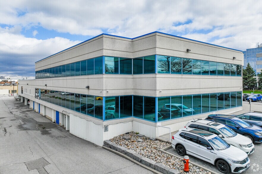 2770 14th Ave, Markham, ON à louer - Photo de l’immeuble – Image 2 sur 20