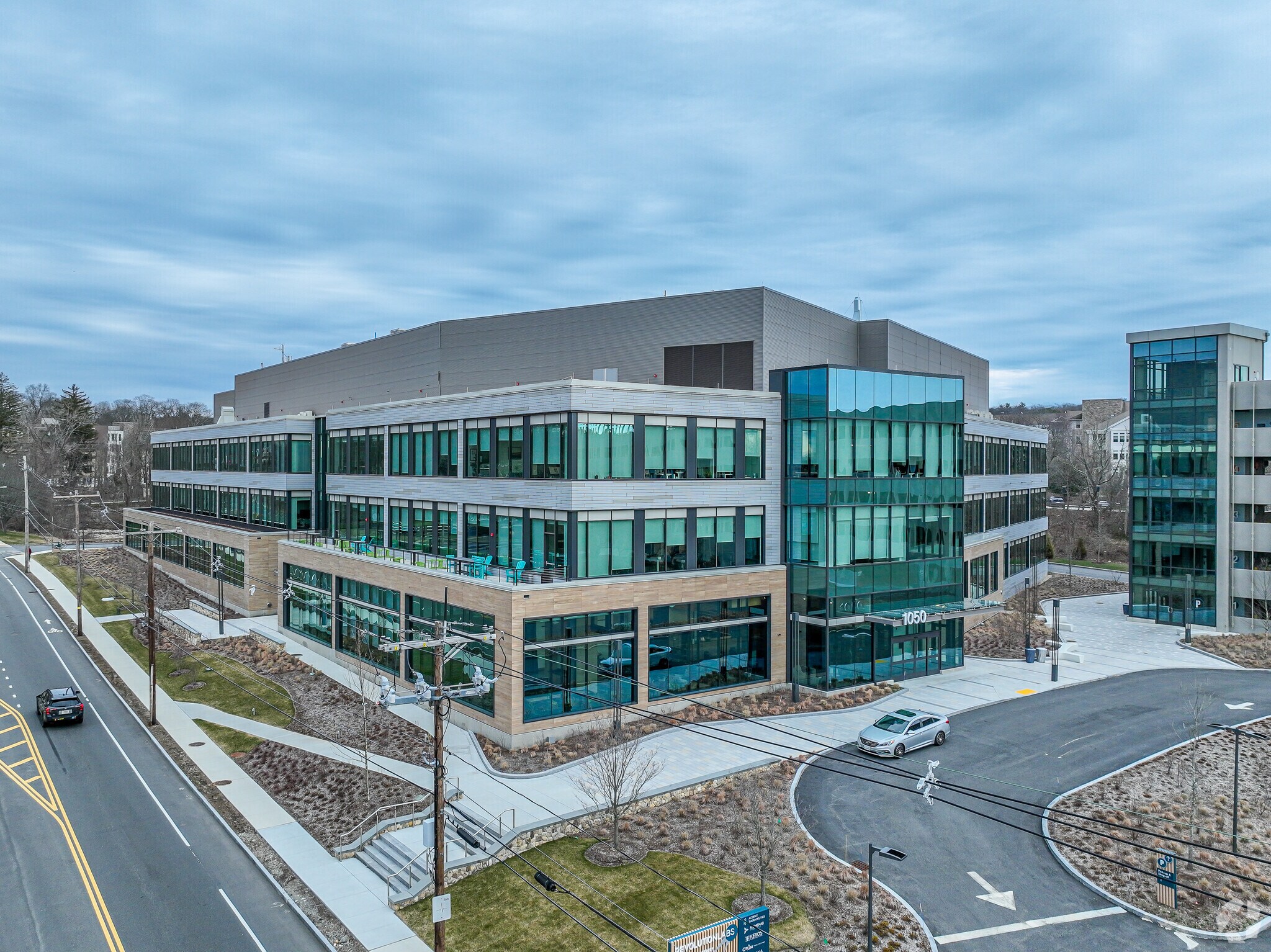 1050 Waltham St, Lexington, MA à louer Photo principale– Image 1 sur 7
