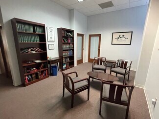 Plus de détails pour 557 Prospect Ave, West Hartford, CT - Bureau à louer