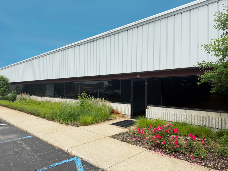 839 Lenox Ave, Portage, MI à louer - Photo de l’immeuble – Image 3 sur 3