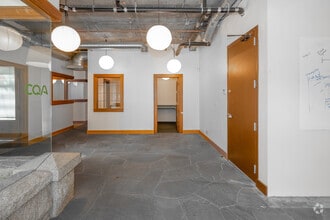 1808 Bellevue Ave, Seattle, WA à louer Photo intérieure– Image 2 sur 9