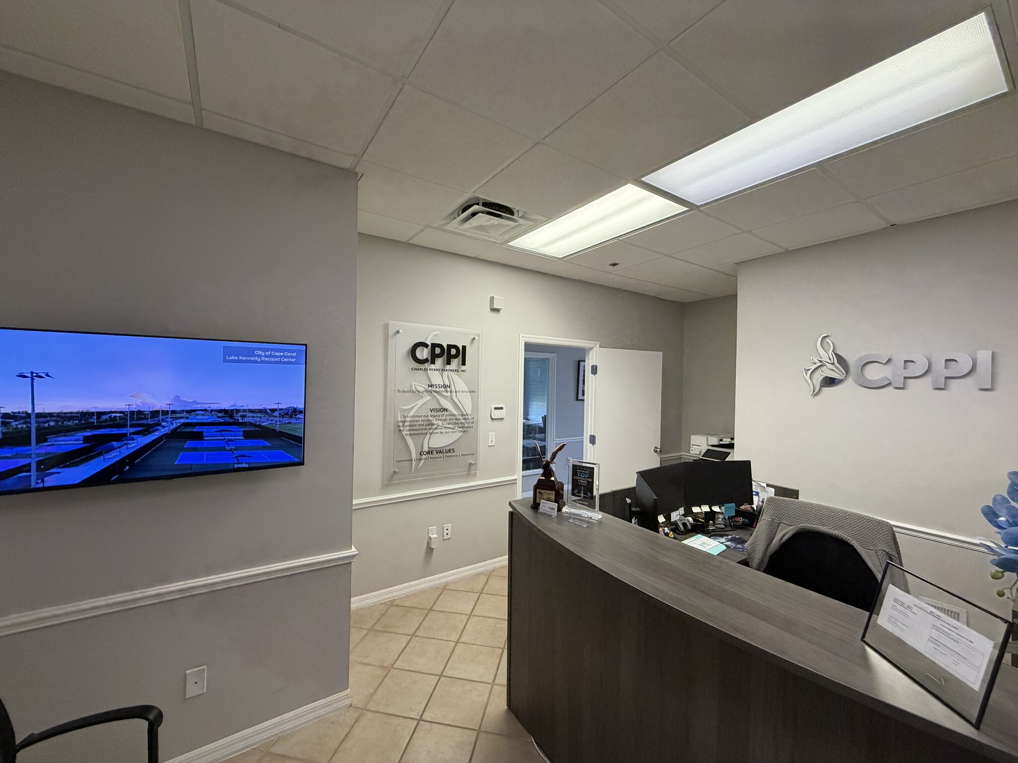 8200 College Pky, Fort Myers, FL à louer Photo intérieure– Image 1 sur 6