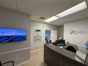 8200 College Pky, Fort Myers, FL à louer Photo intérieure– Image 1 sur 6