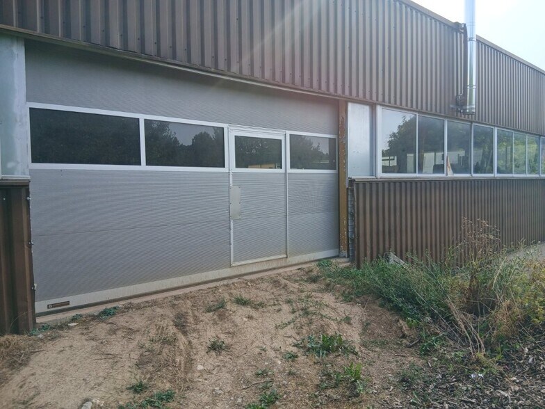 Bureau dans Chatillon Le Duc à louer - Photo de l’immeuble – Image 1 sur 4