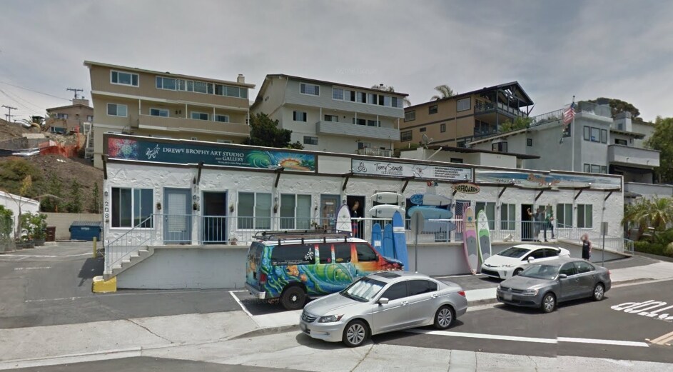 208 Calle De Los Molinos, San Clemente, CA à louer Photo de l’immeuble– Image 1 sur 14