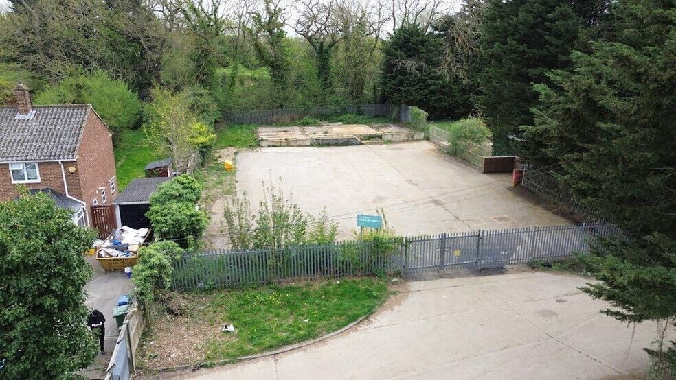 107 Corran Way, South Ockendon à vendre - Photo de l’immeuble – Image 3 sur 26