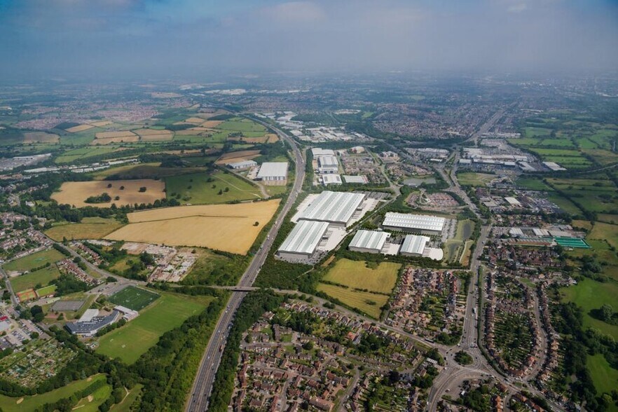 Leicester Lane, Enderby à louer - Photo de l’immeuble – Image 3 sur 11