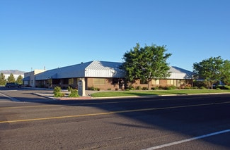 Plus de détails pour 1201 Corporate Blvd, Reno, NV - Bureau à louer