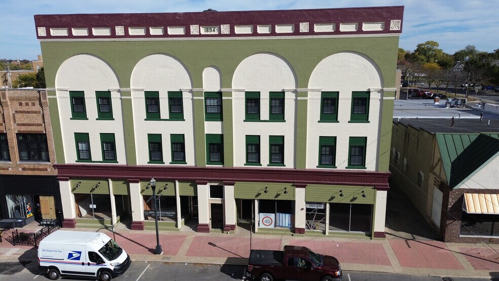 1212 Meridian St, Anderson, IN à vendre - Photo de l’immeuble – Image 2 sur 11