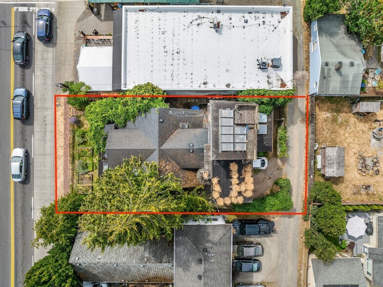 652 NW 85th St, Seattle, WA à vendre - Photo de l’immeuble – Image 3 sur 15