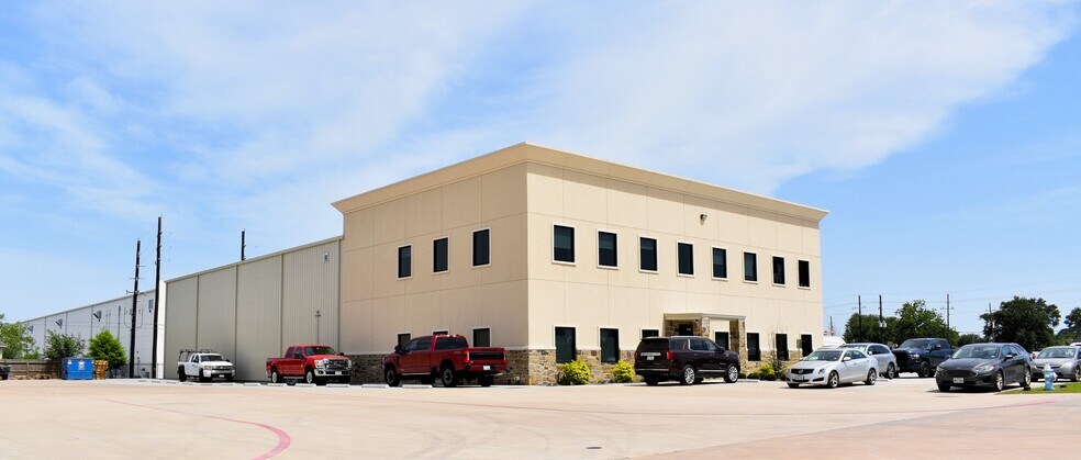 12014 Windfern Rd, Houston, TX à louer - Photo de l’immeuble – Image 2 sur 8
