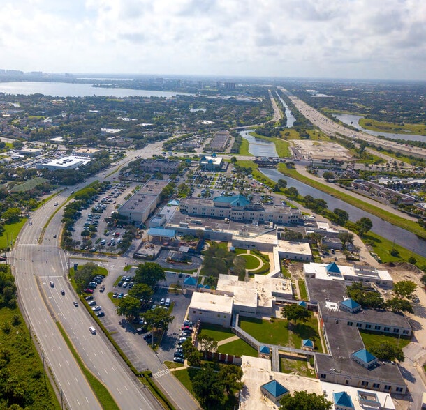 2051 45th St, West Palm Beach, FL à louer - Aérien – Image 2 sur 2