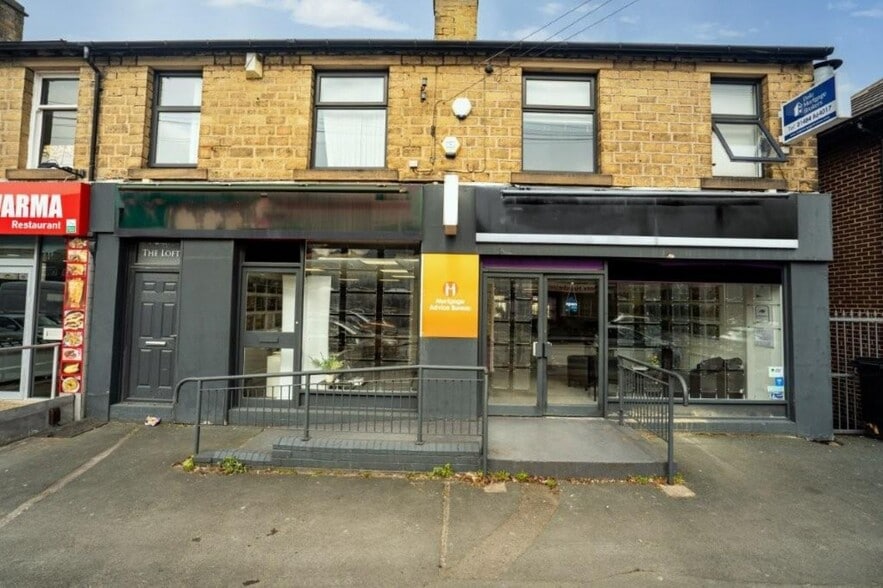 599-601 Wakefield Rd, Huddersfield à vendre - Photo principale – Image 1 sur 1